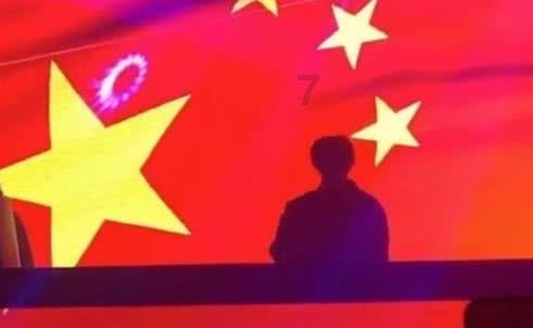女人怎么穿才好看游戏画面