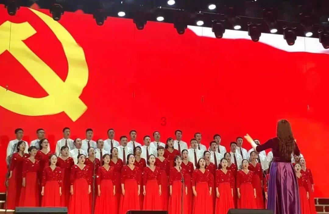 重型半挂牵引车属于多用途货车吗